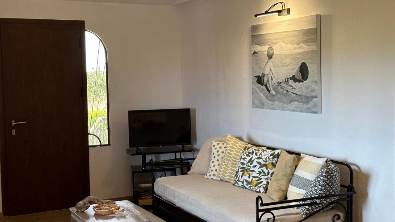 Anastasias Cottage Неа-Іраклія Екстер'єр фото